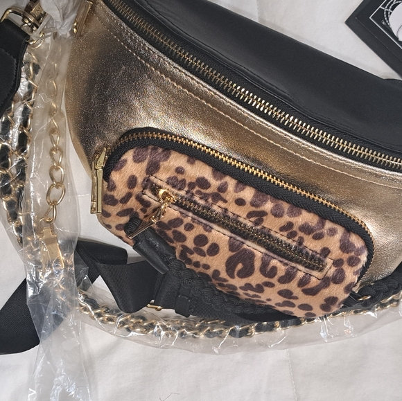 Steve Madden Belt Bag - Picture 7 of 12